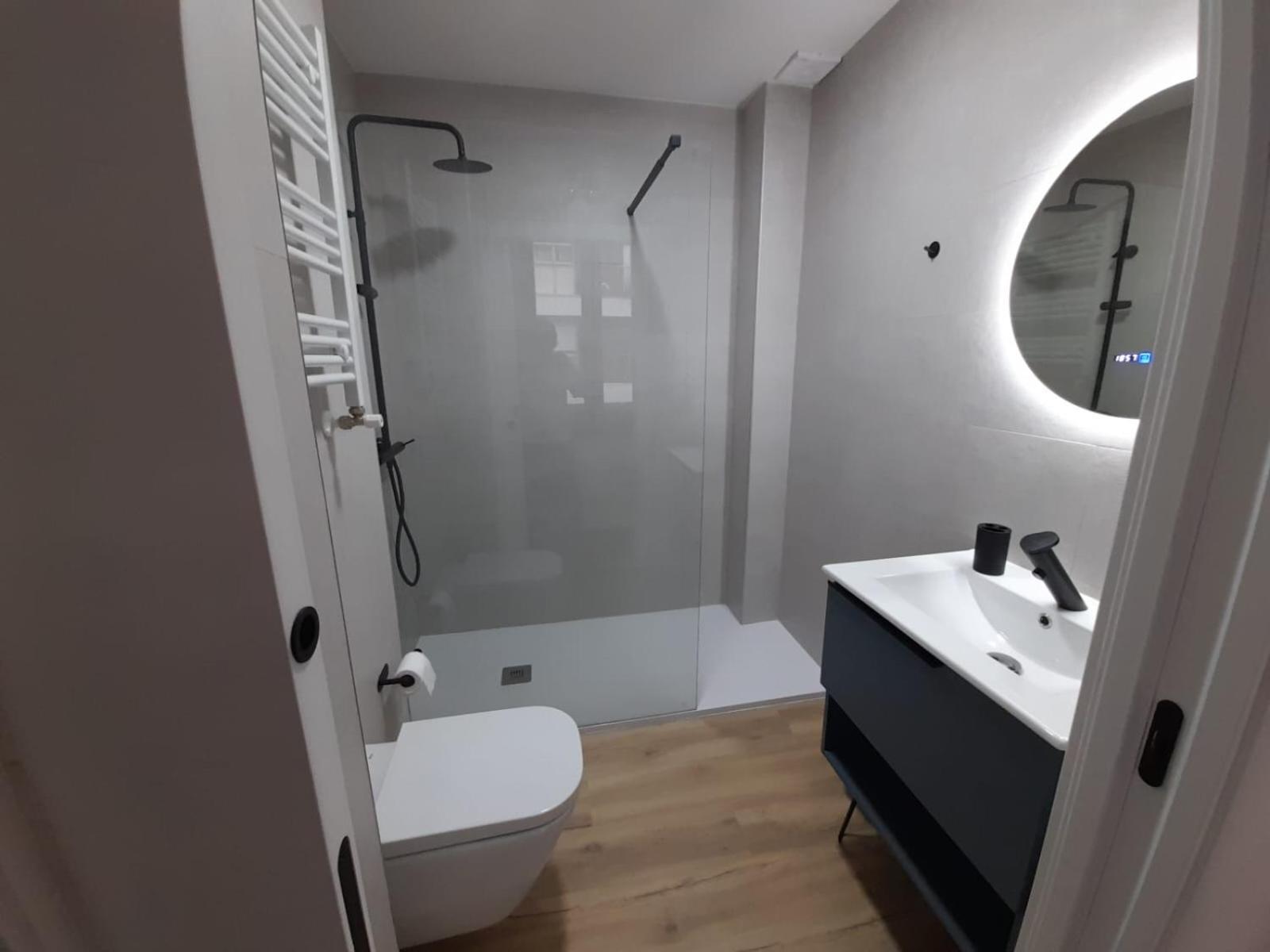 Apartamentos Recunchos Ourense Esterno foto
